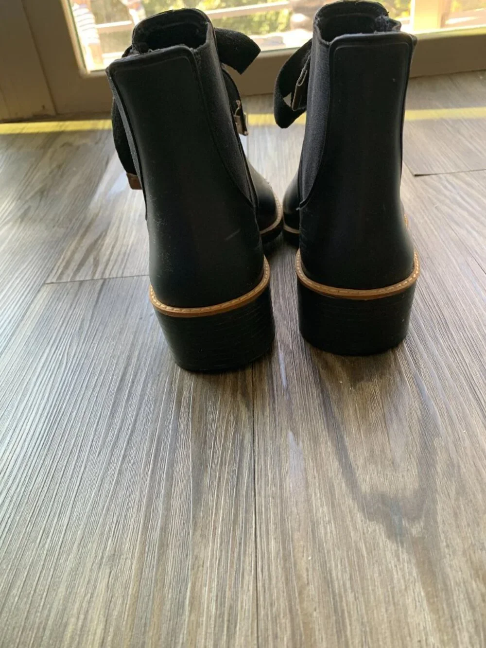 Short Rain Boots